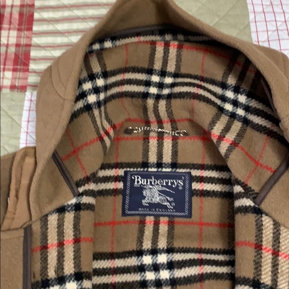 Authentic Burberry Duffle Coat - Picture 3 of 8